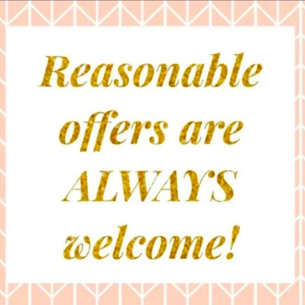 💖Reasonable offers always accepted 🥰 Bundles make for even a better deal!!!💖